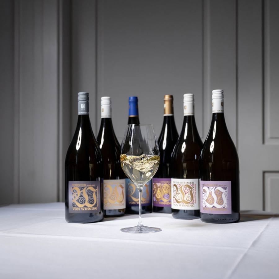 Magnum-Range von von Winning mit gefülltem Glas