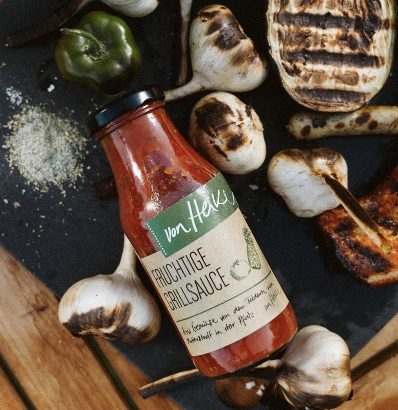 Fruchtige Grillsauce von Heike mit gegrilltem Brot