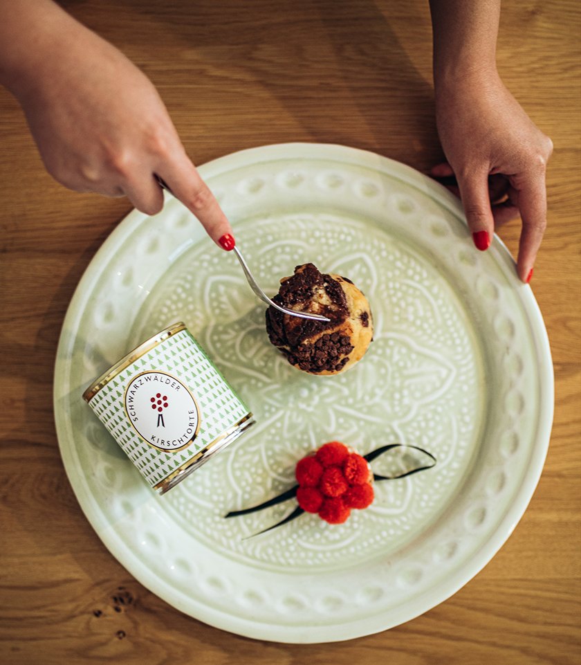 Pralinen und Konfekt, von Hand angerichtet